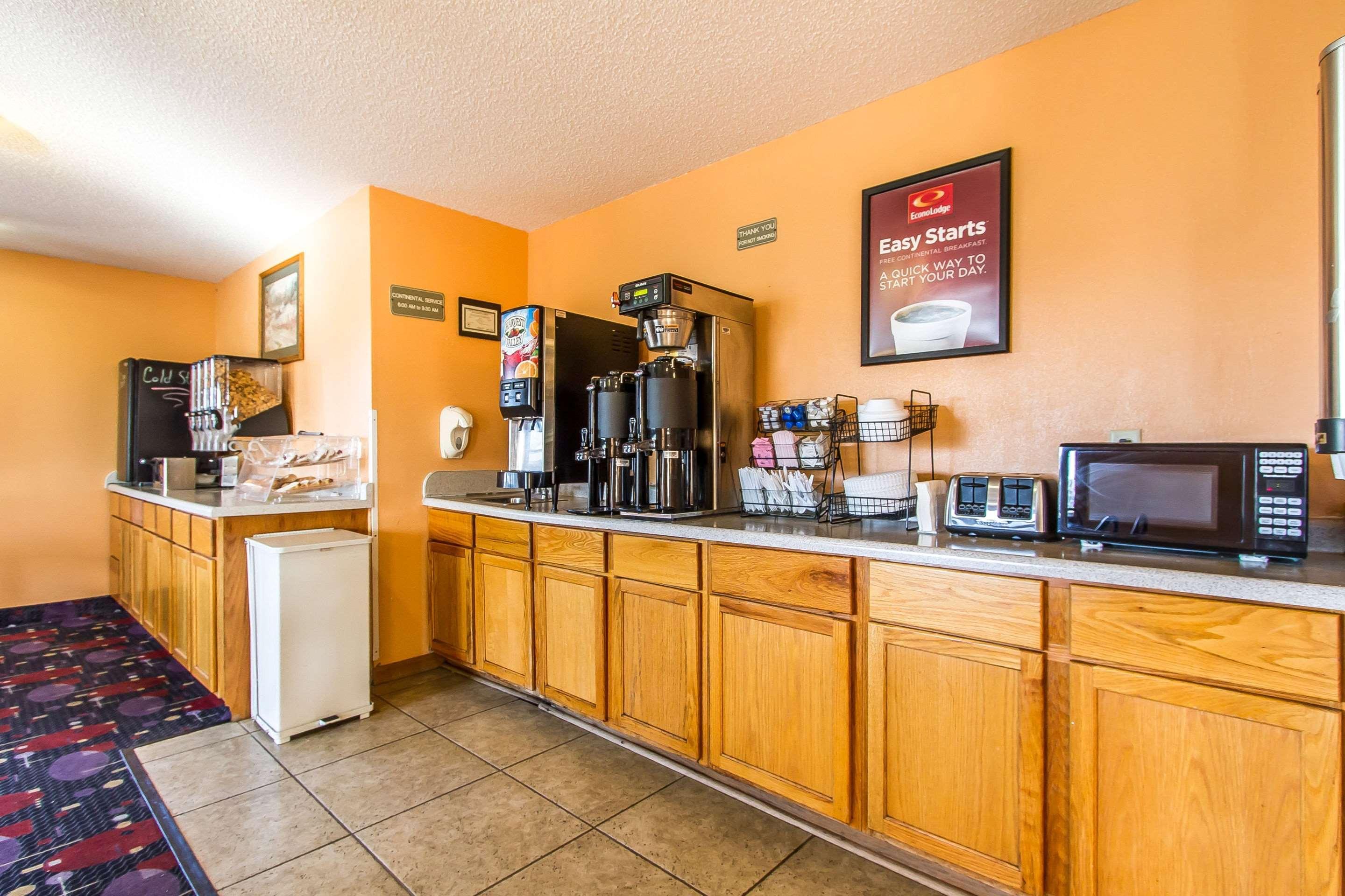 Econo Lodge & Suites Pekin Eksteriør billede