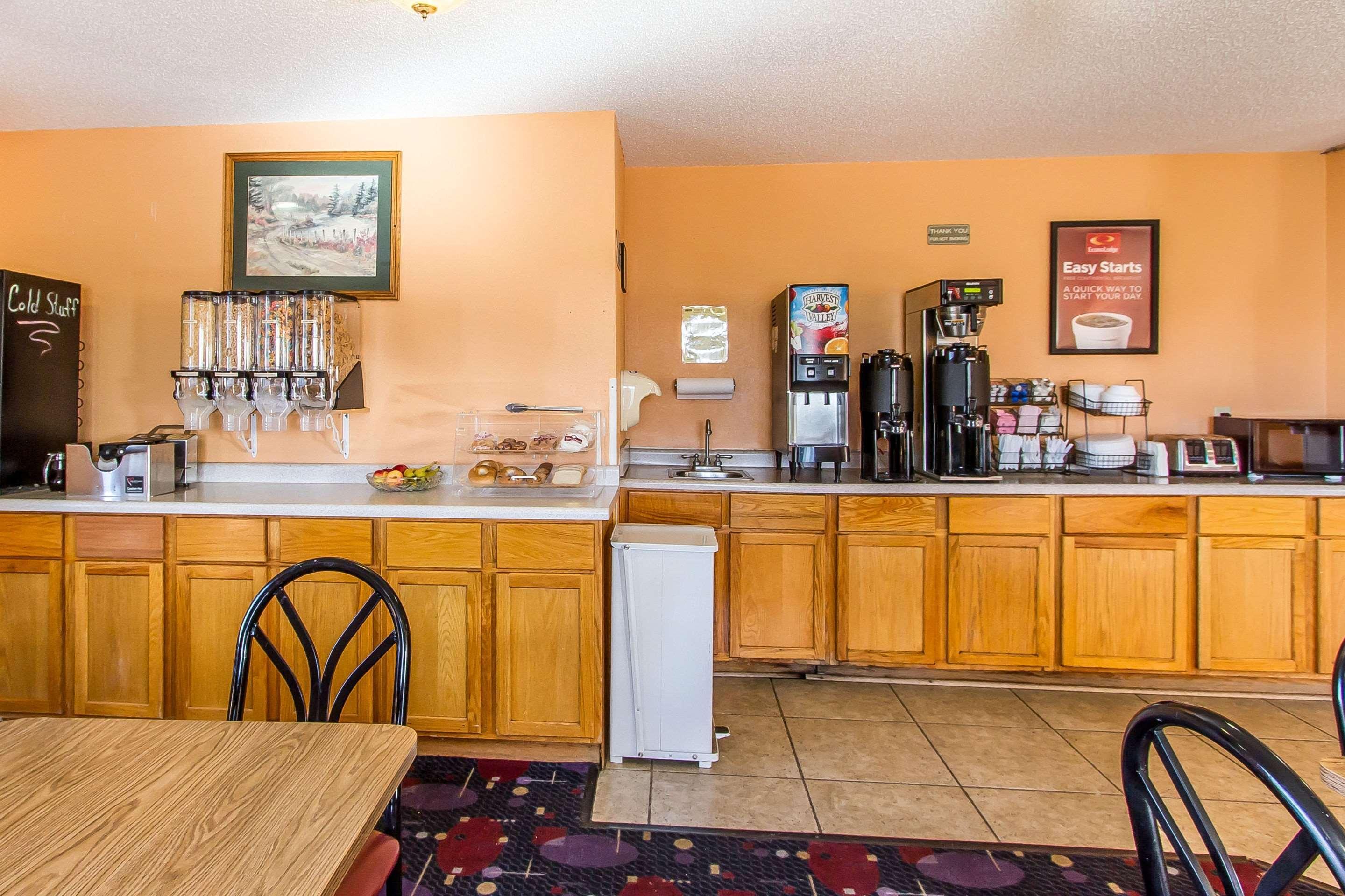 Econo Lodge & Suites Pekin Eksteriør billede