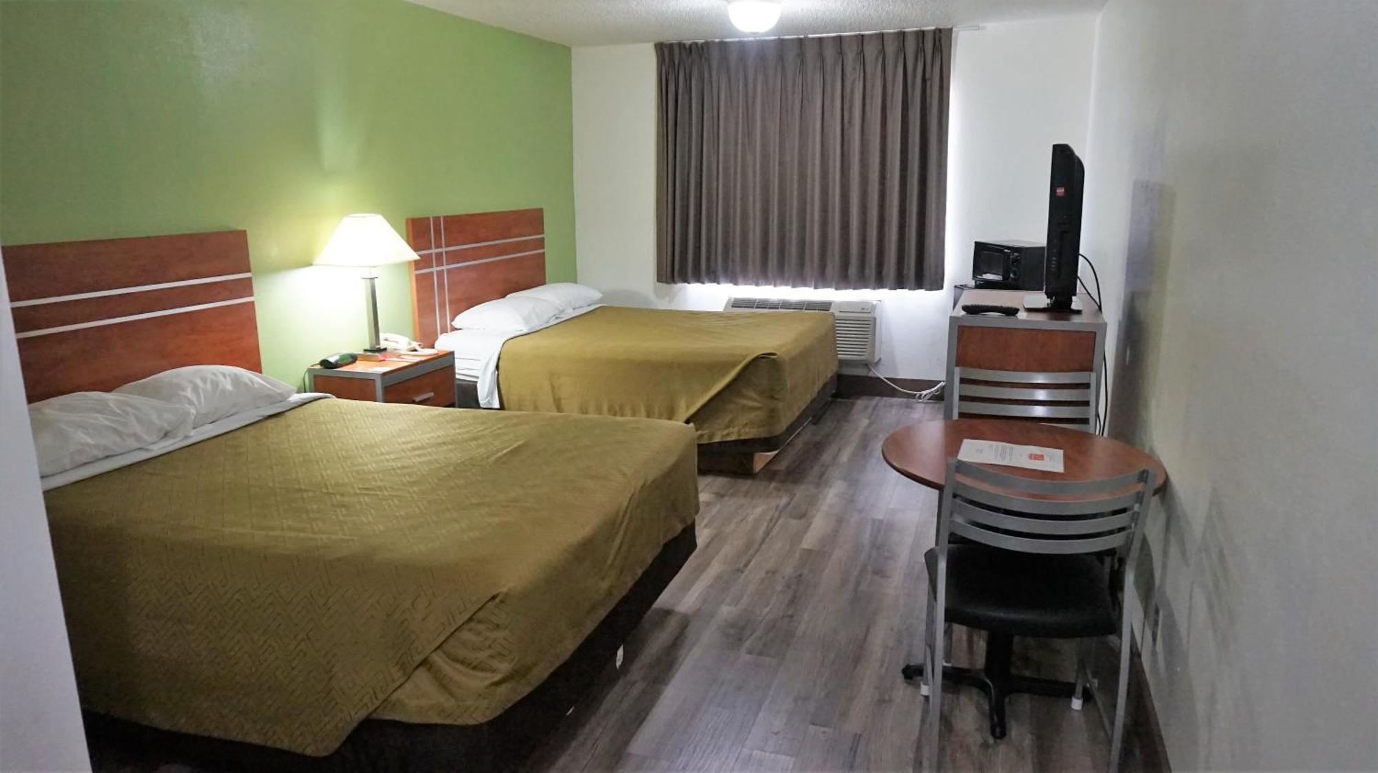 Econo Lodge & Suites Pekin Eksteriør billede